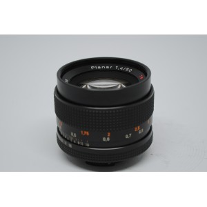 Objektiv Carl Zeiss Planar...