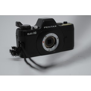 Kamera PENTAX auto 110 (Body)